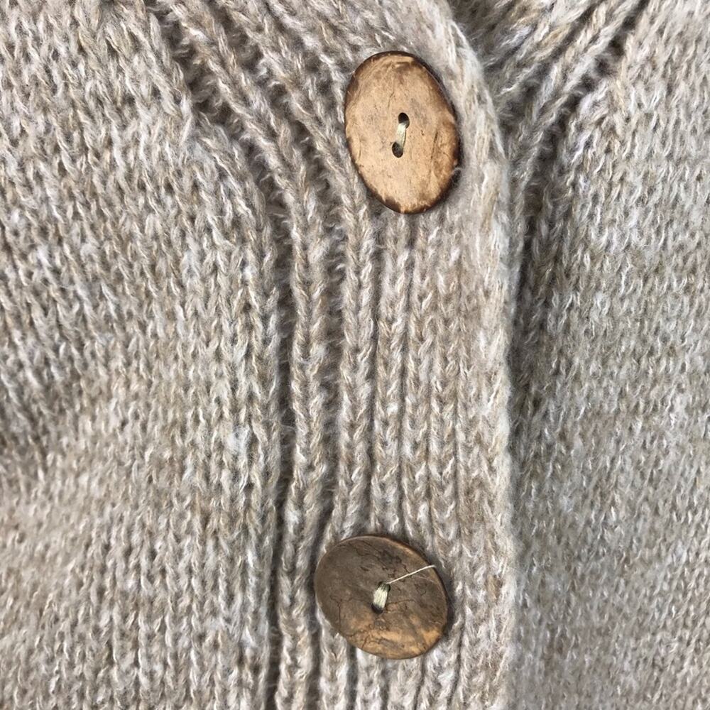 HAWLILI Wool Knit Cardigan Sz M Beige Cozy Y2K Retro Nostalgia Cotagecore Office - Picture 11 of 11